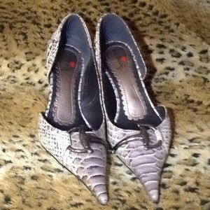Luichiny may la beige silver Python snake new